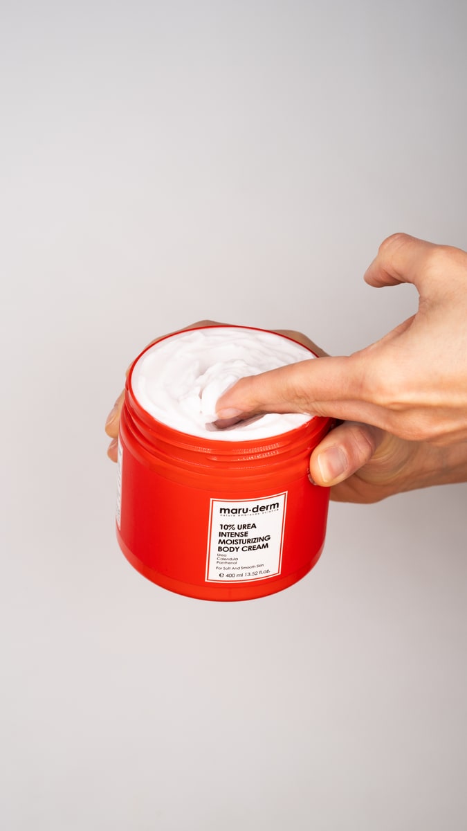 10% Urea Intense Moisturizing Body Cream