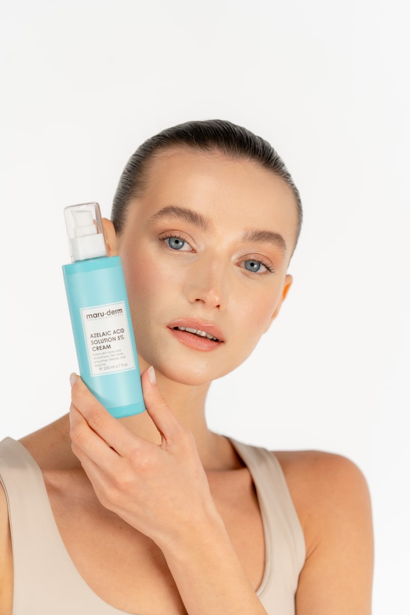 Azelaic Acid Solution 5% Cream