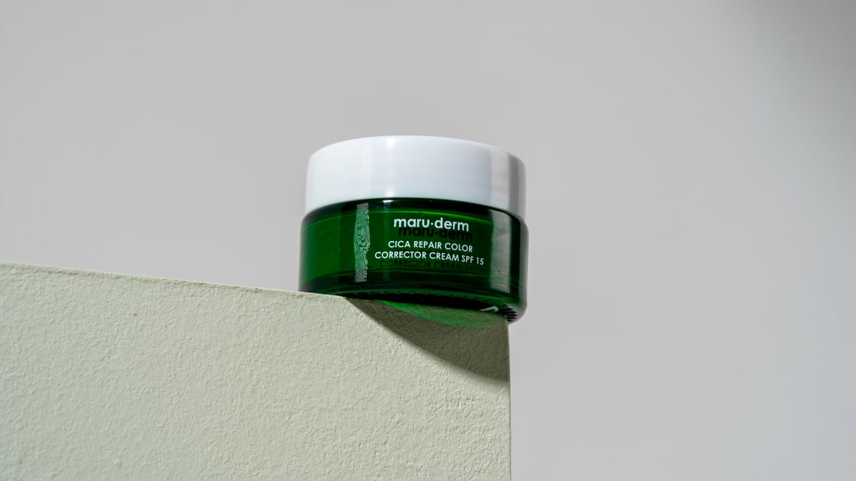 CICA Repair Color Corrector Cream SPF 15