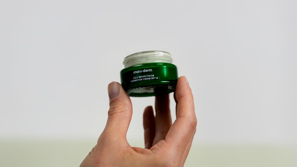 CICA Repair Color Corrector Cream SPF 15