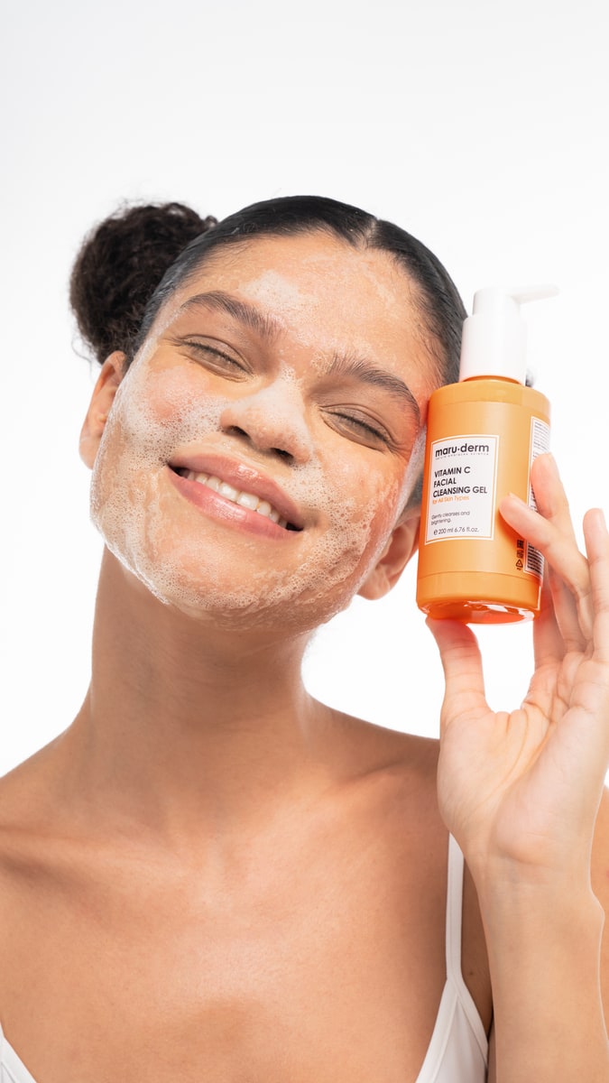 Vitamin C Facial Cleansing Gel